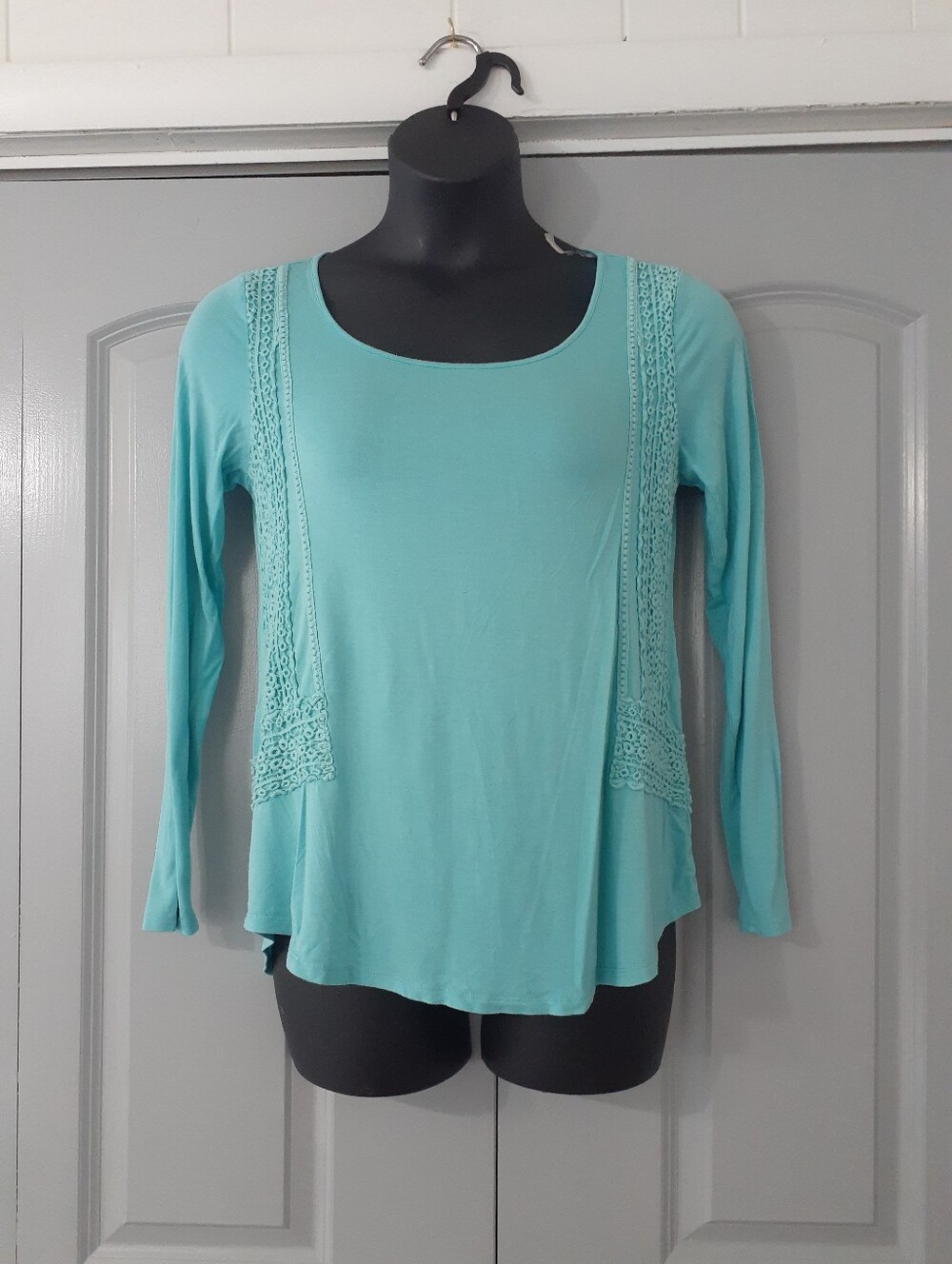 Cable & Gauge Blue Crochet Top
